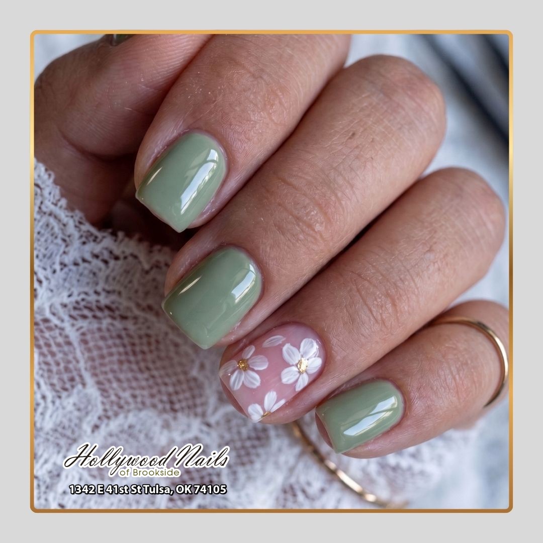 Hollywood Nails of Brookside